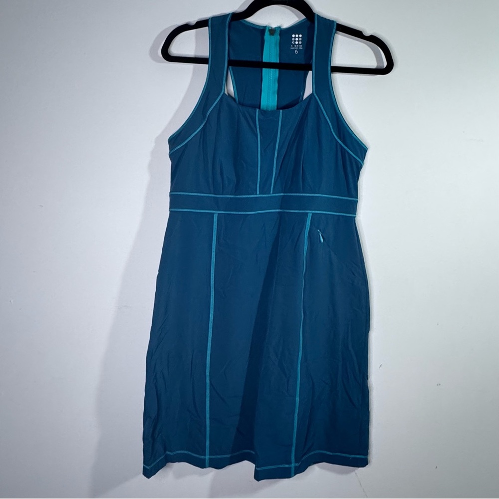 Title Nine Nimblene Athletic Dress Blue Racerback Stretch Zip Back Size 6